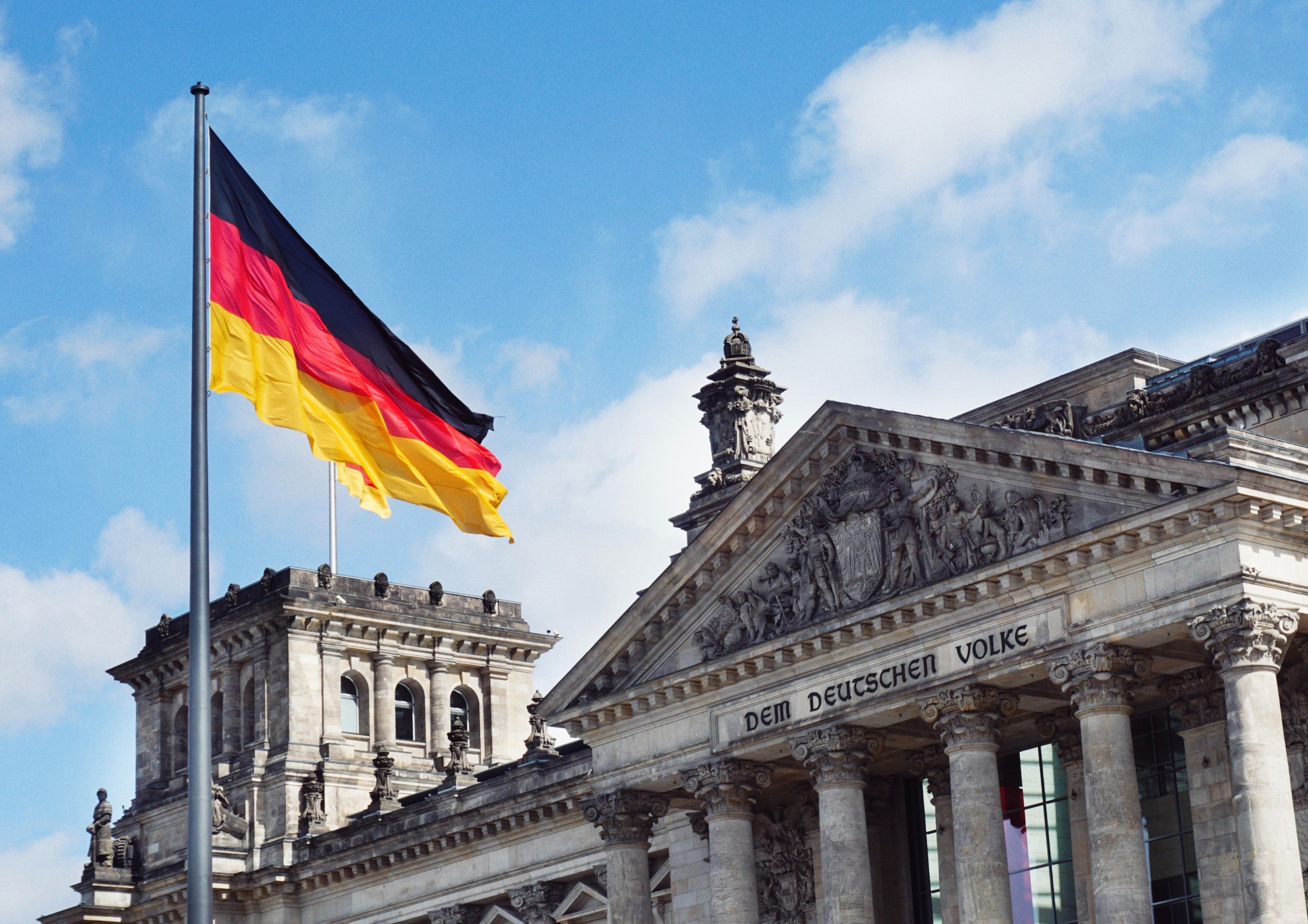 Правительство Германии одобрило упрощение получения гражданства
