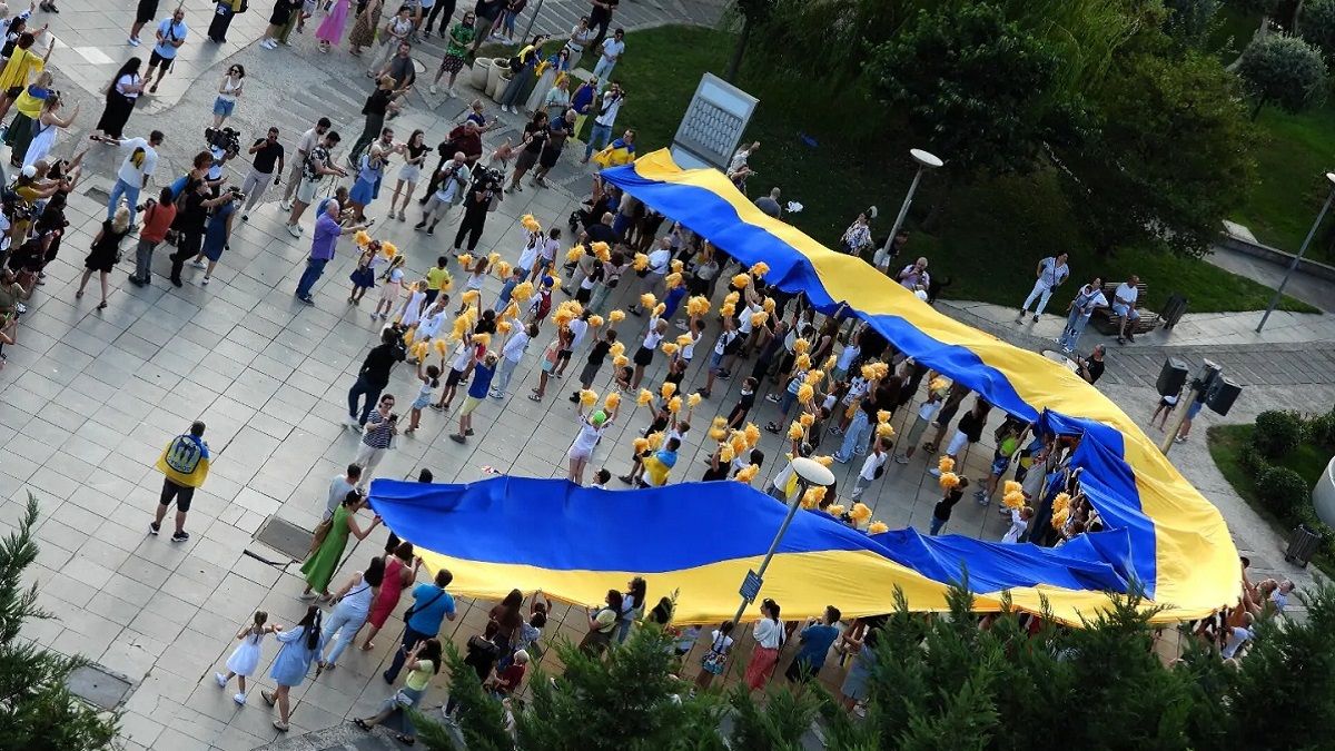 Масштабна акція підтримки у Тбілісі Масштабна акція підтримки у Тбілісі