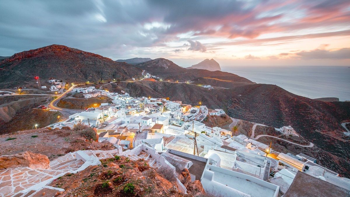 Вечір на острові Анафі Вечір на острові Анафі