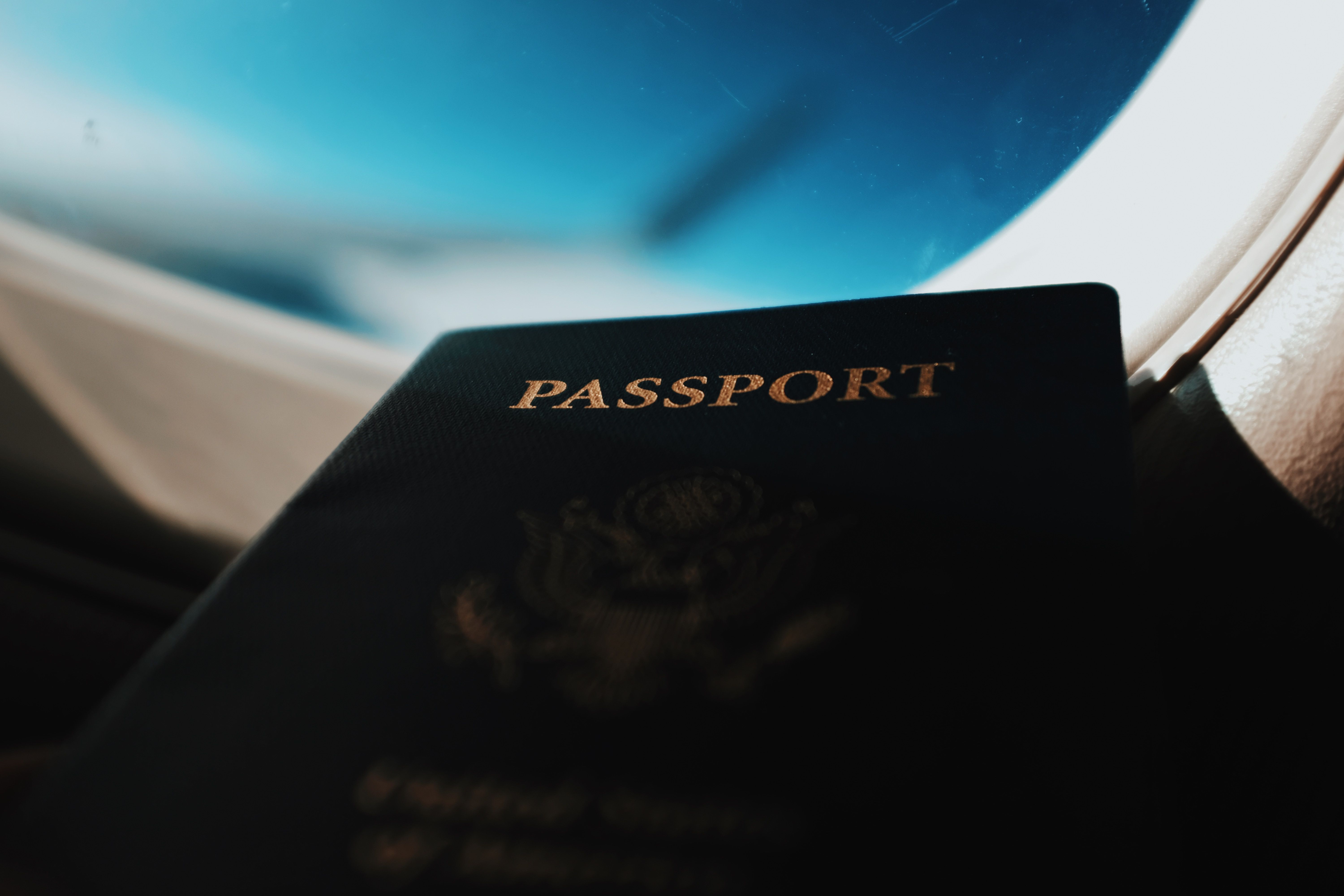 Фінляндія першою у світі вводить цифрові паспорти