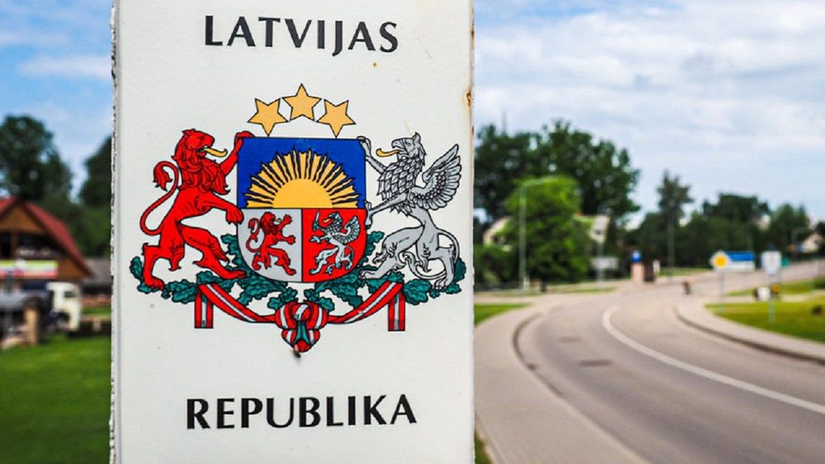 Страны Европы меняют правила пересечения границы для российских авто Страны Европы меняют правила пересечения границы для российских авто