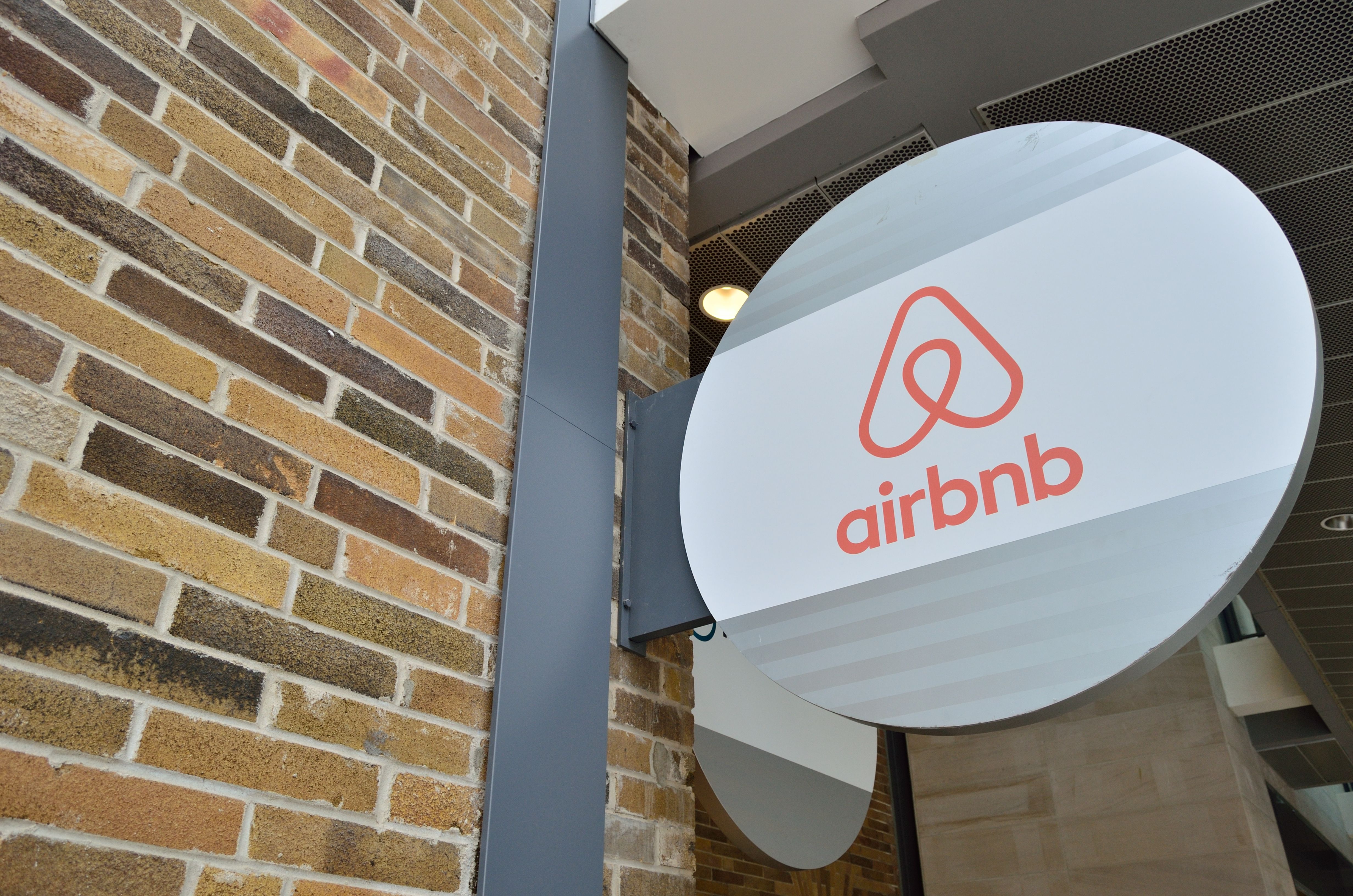 Airbnb представляет новые функции сервиса