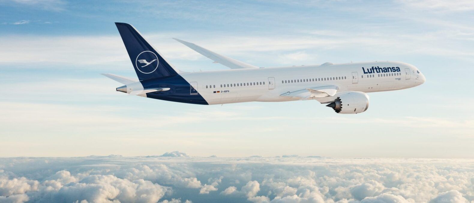 Lufthansa додасть зарядки та тримачі для смартфонів у літаки