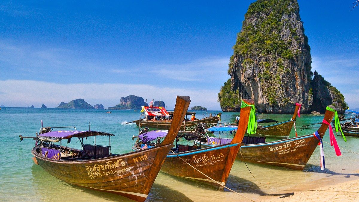 Громадяни Росії зможуть перебувати в Таїланді довше Громадяни Росії зможуть перебувати в Таїланді довше