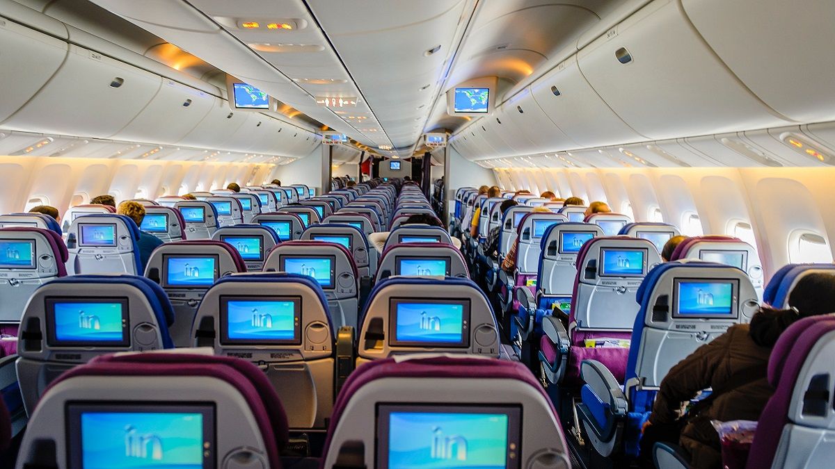 Зовнішні камери покажуть, що відбувається під час польоту Зовнішні камери покажуть, що відбувається під час польоту