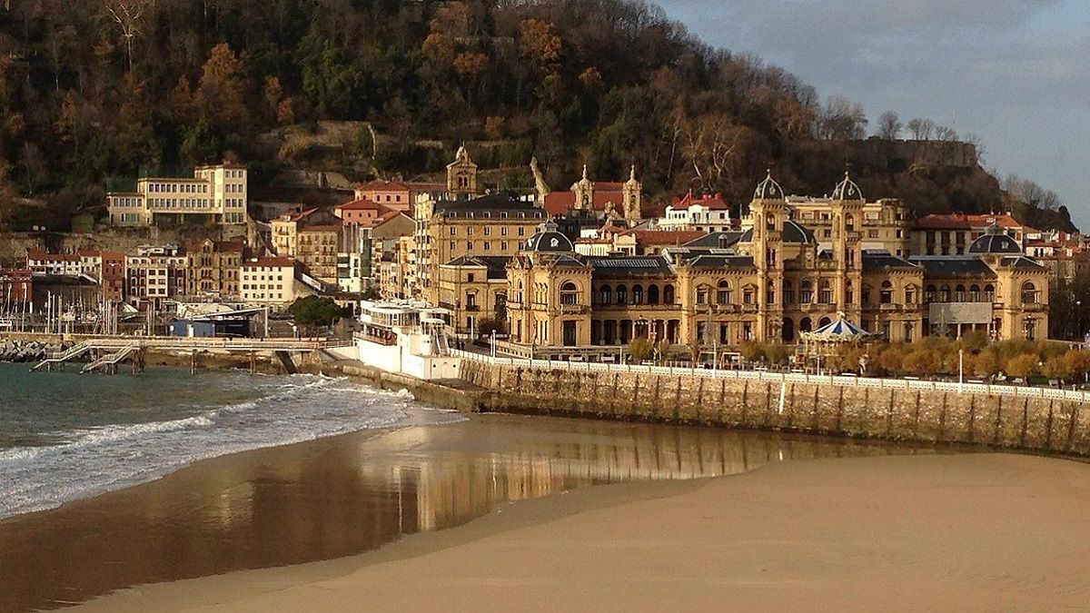 Сан-Себастьян пока перестает открывать новое жилье для туристов Сан-Себастьян пока перестает открывать новое жилье для туристов