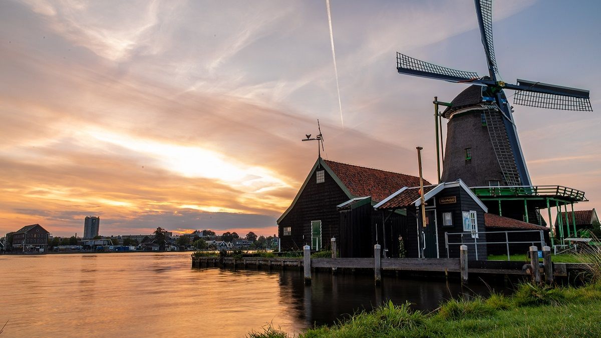 В Нидерландах отказались строить жилье на 1500 человек В Нидерландах отказались строить жилье на 1500 человек