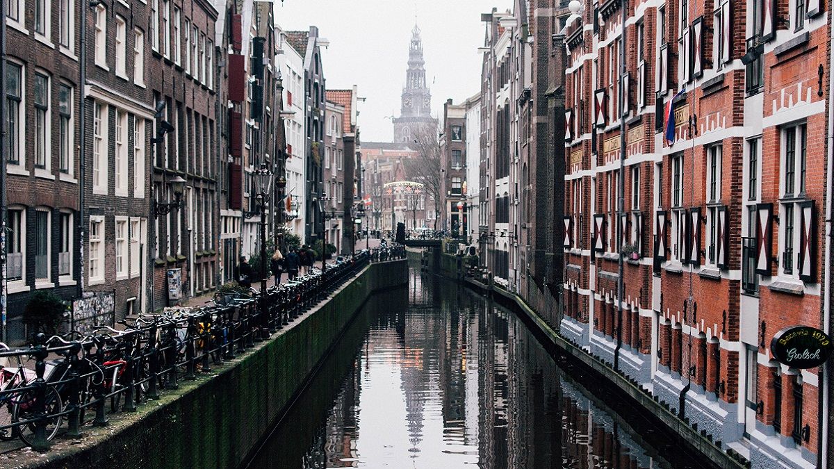 Украинцев в Нидерландах уже негде расселять Украинцев в Нидерландах уже негде расселять