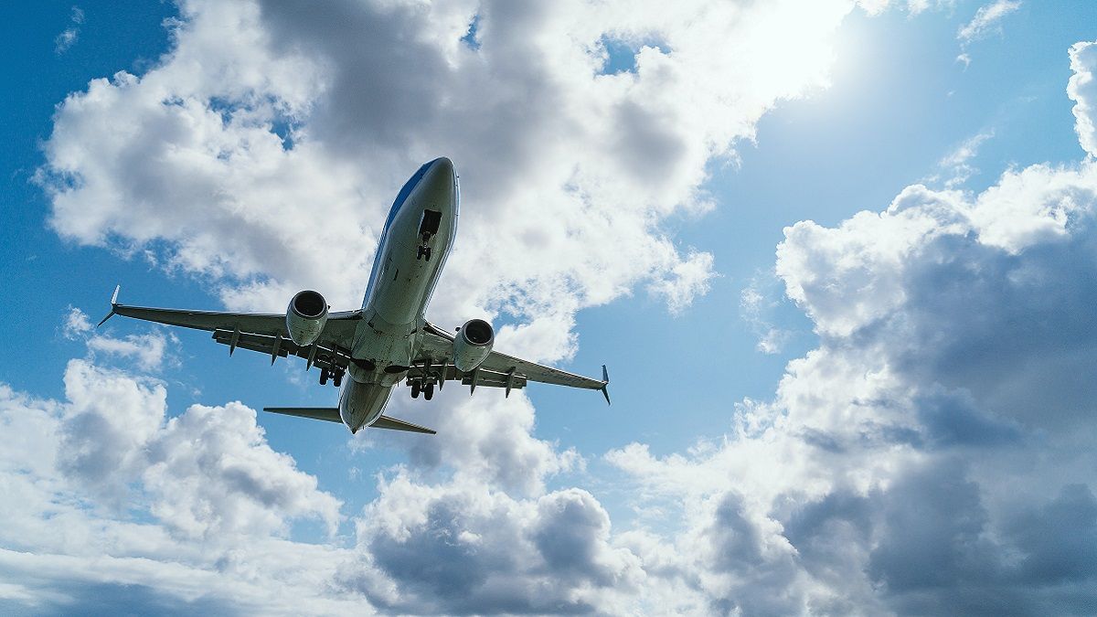 Рейс може перенести пасажирів на день в минуле Рейс може перенести пасажирів на день в минуле