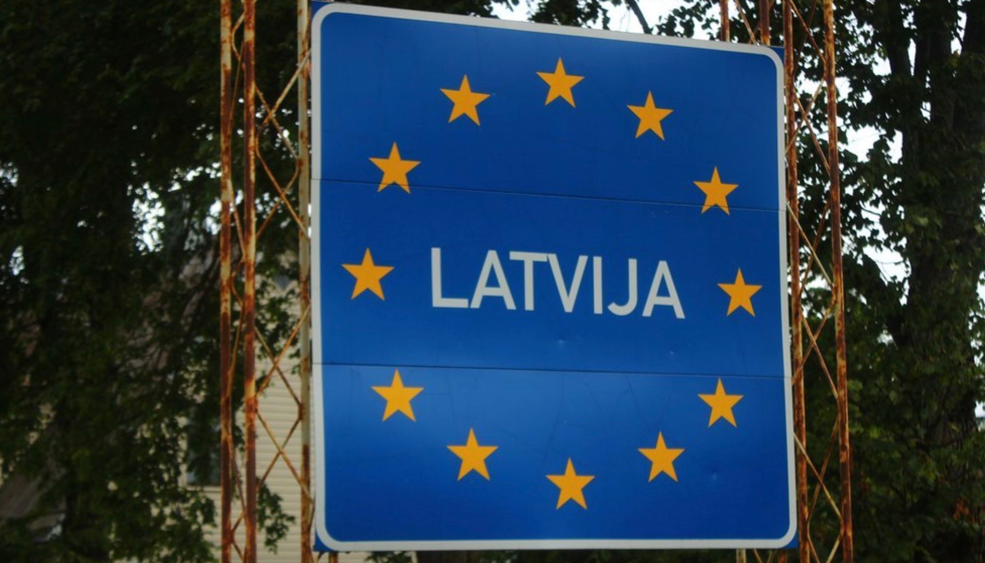 У Латвії стартував процес депортації громадян Росії з країни