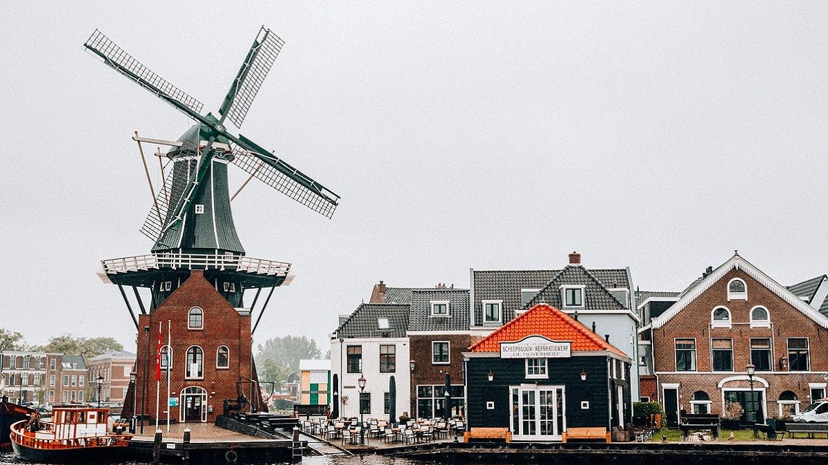 В парламенте Нидерландов состоялась дискуссия по поводу судьбы украинцев В парламенте Нидерландов состоялась дискуссия по поводу судьбы украинцев