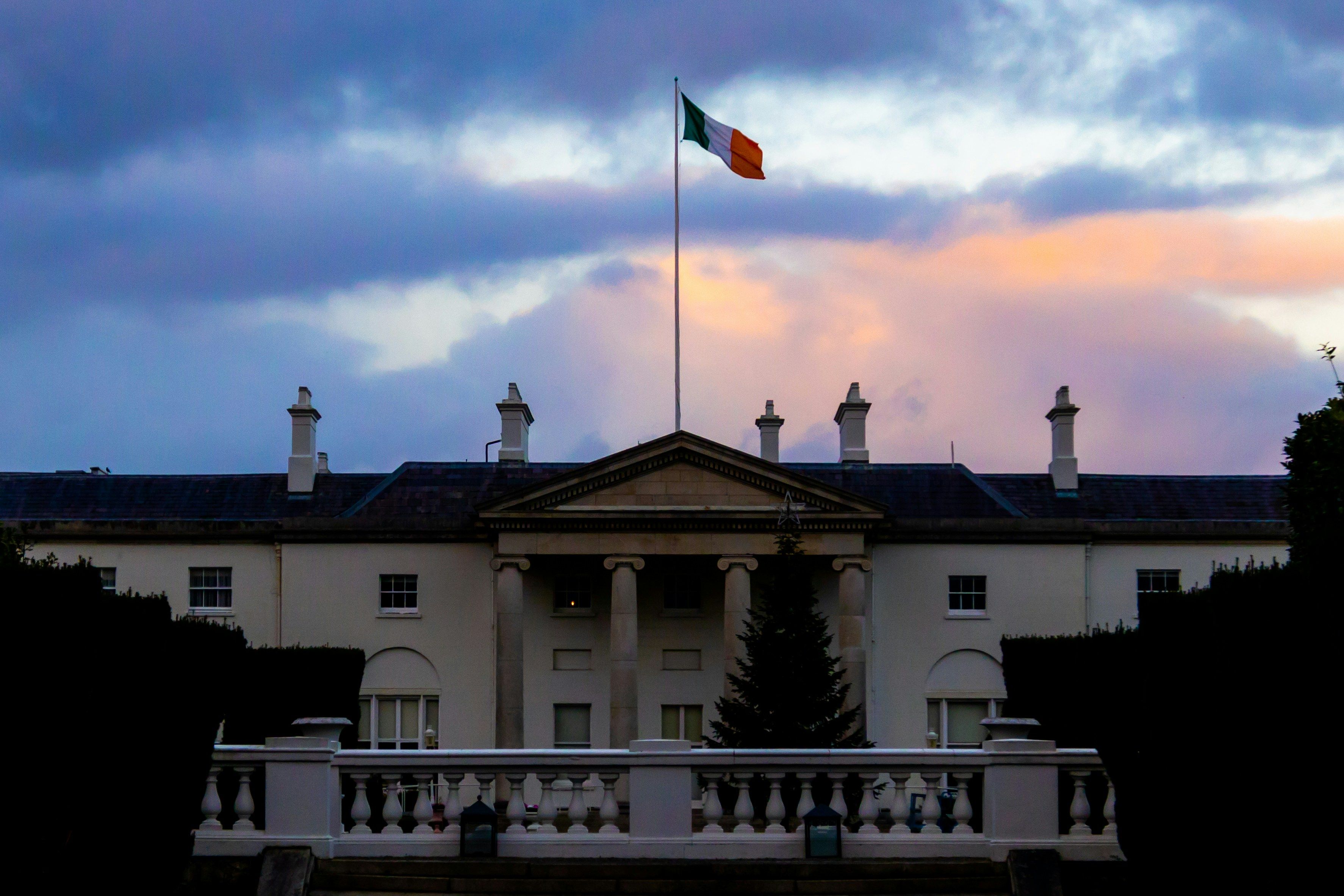 Ірландія відмовляється видавати Росії нові візи для працівників посольства