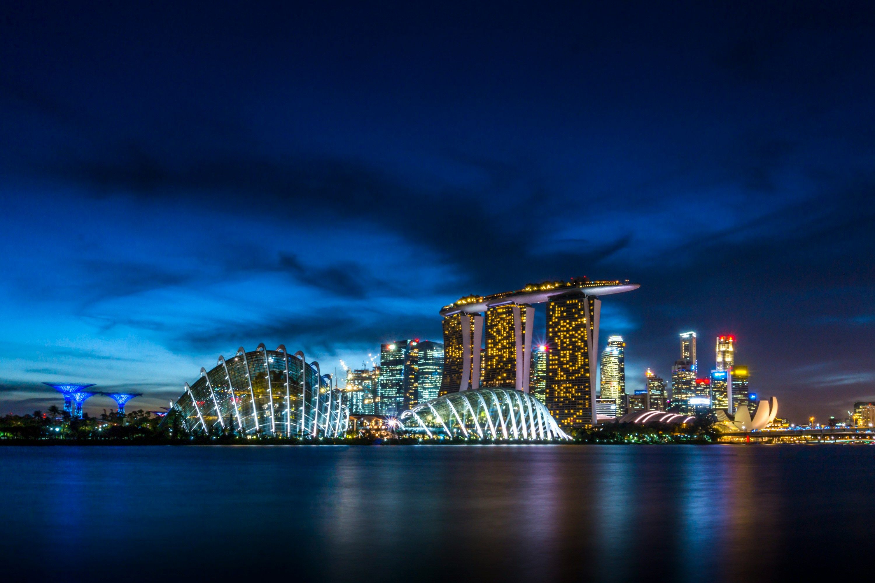 Готель InterContinental Singapore's компенсуватиме мандрівникам погану погоду