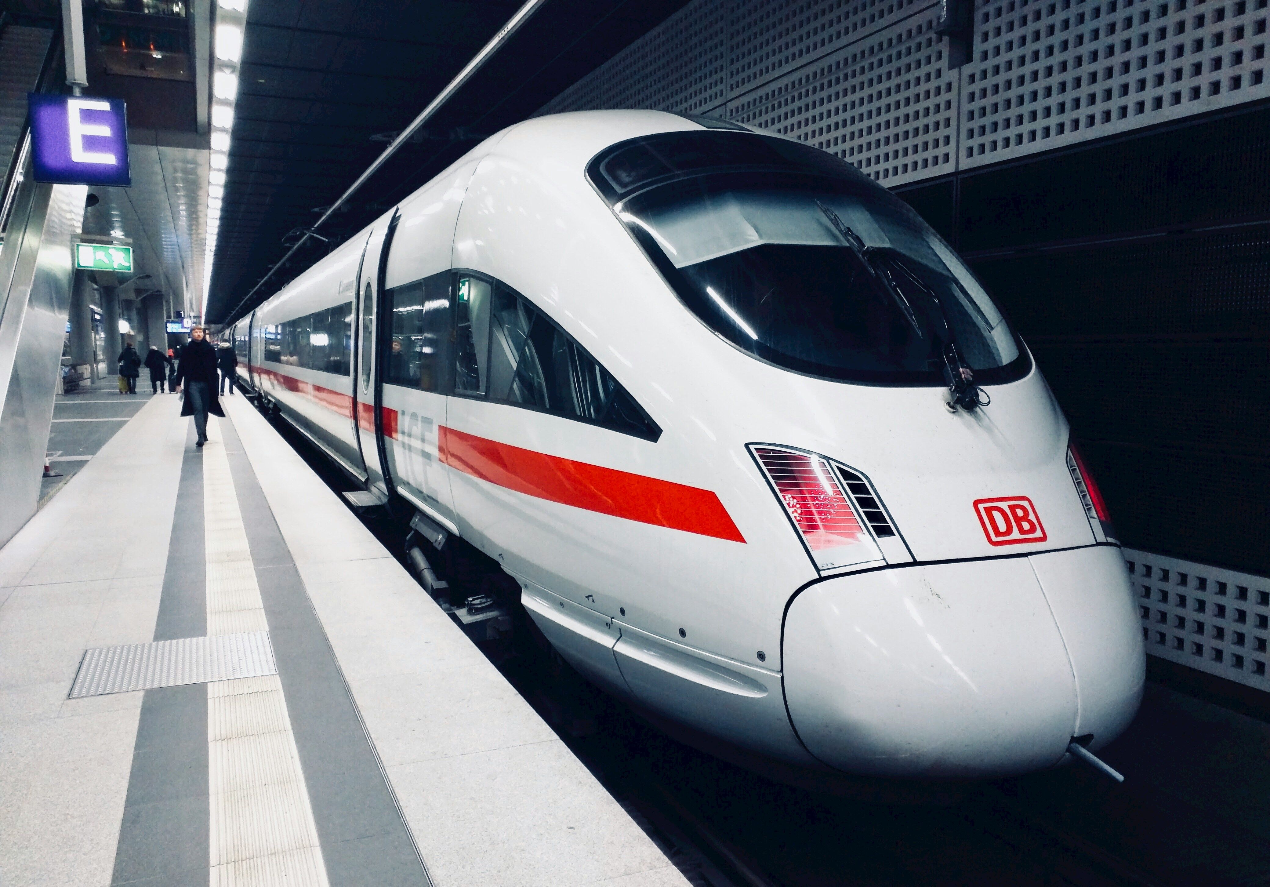 Компанія Trenitalia запускає потяг з Мілана до Ніцци - деталі