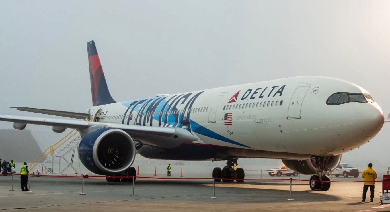 Чоловік використав фото чужого квитка, щоб потрапити на рейс Чоловік використав фото чужого квитка, щоб потрапити на рейс