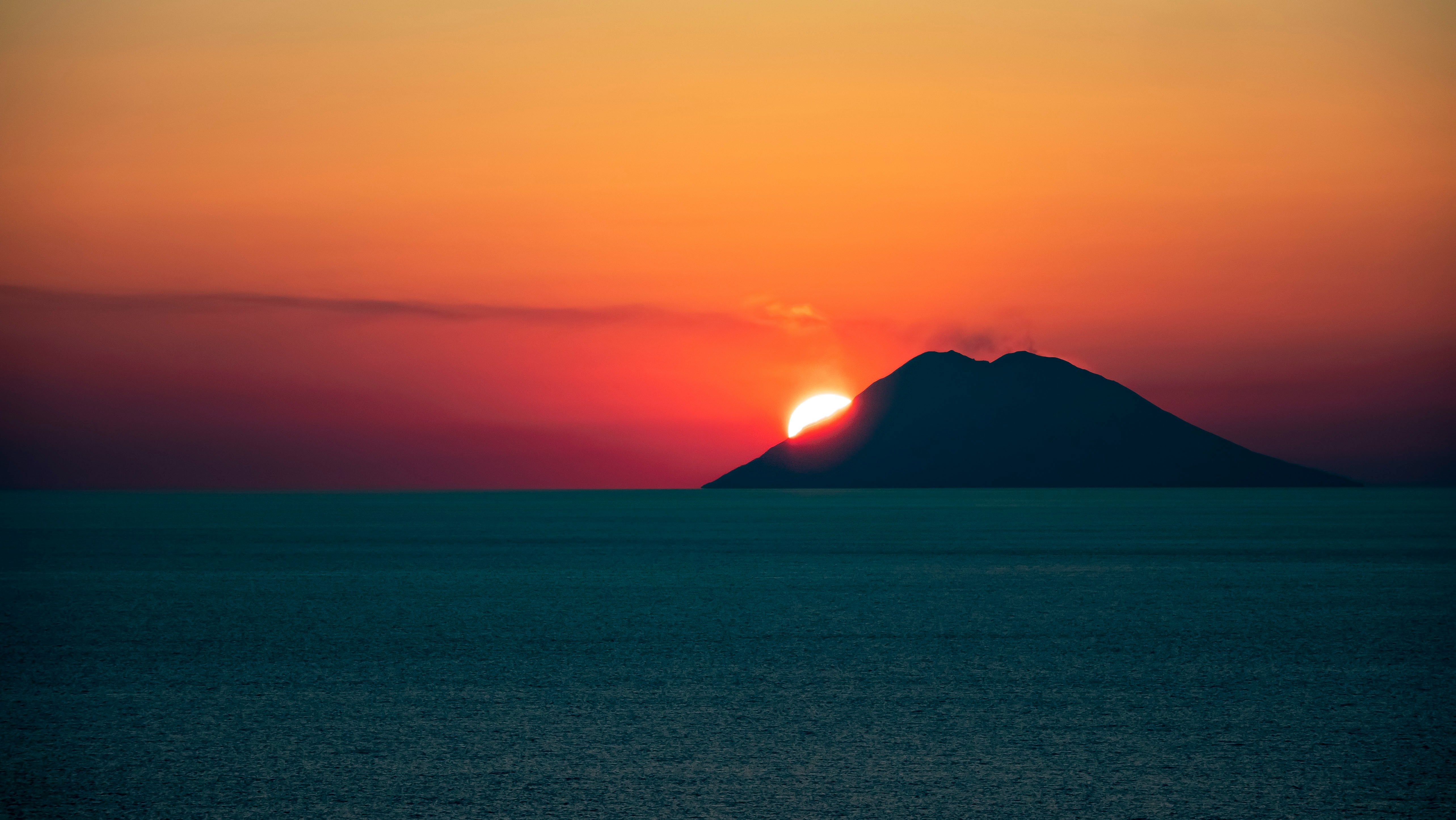 Где отдохнуть летом 2024 года в Италии - почему Липарские острова - лучшая локация