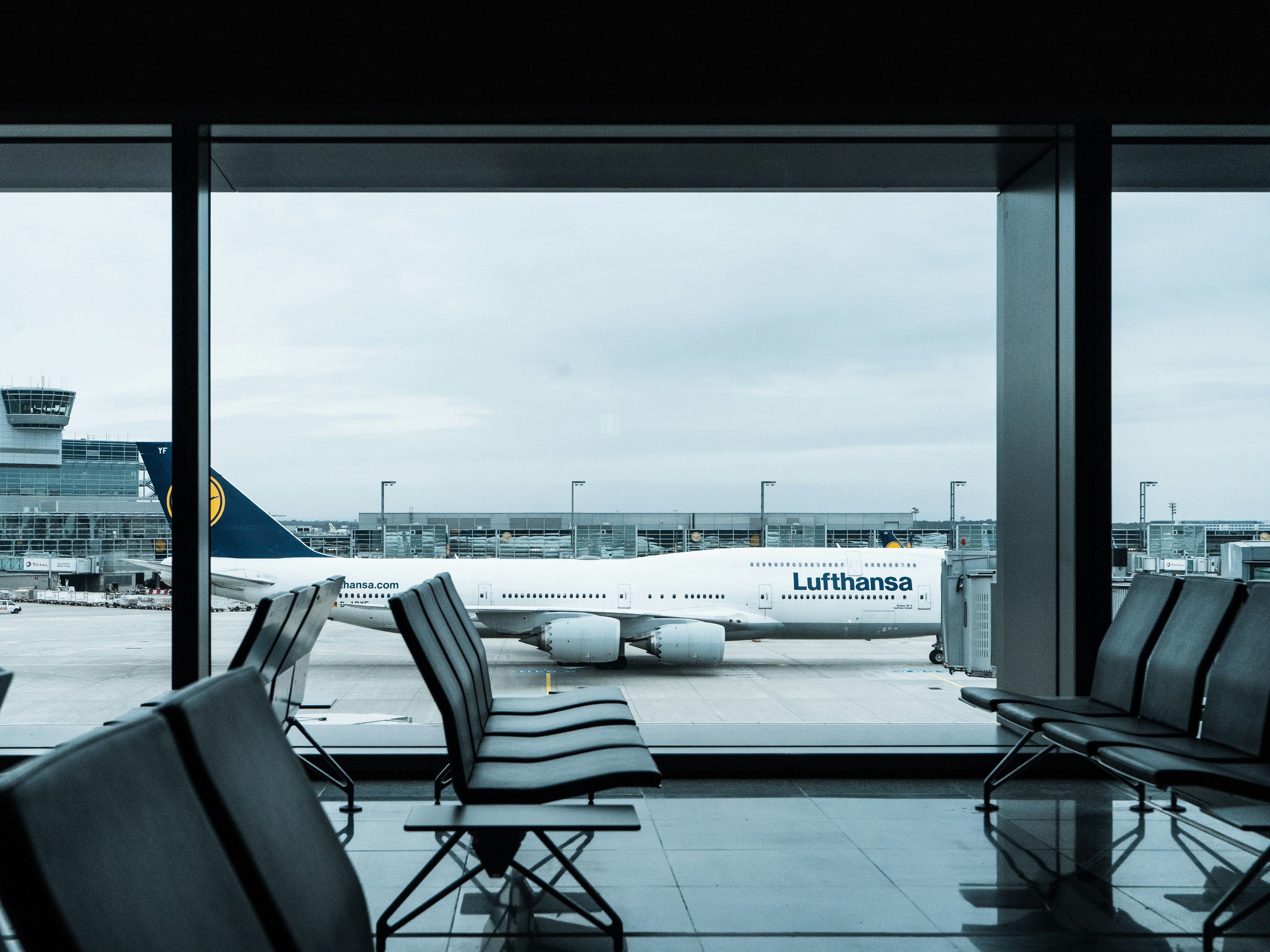 Lufthansa временно отменила рейсы на Ближний Восток