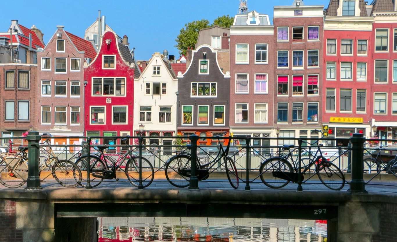 В Амстердаме запретят строительство новых отелей