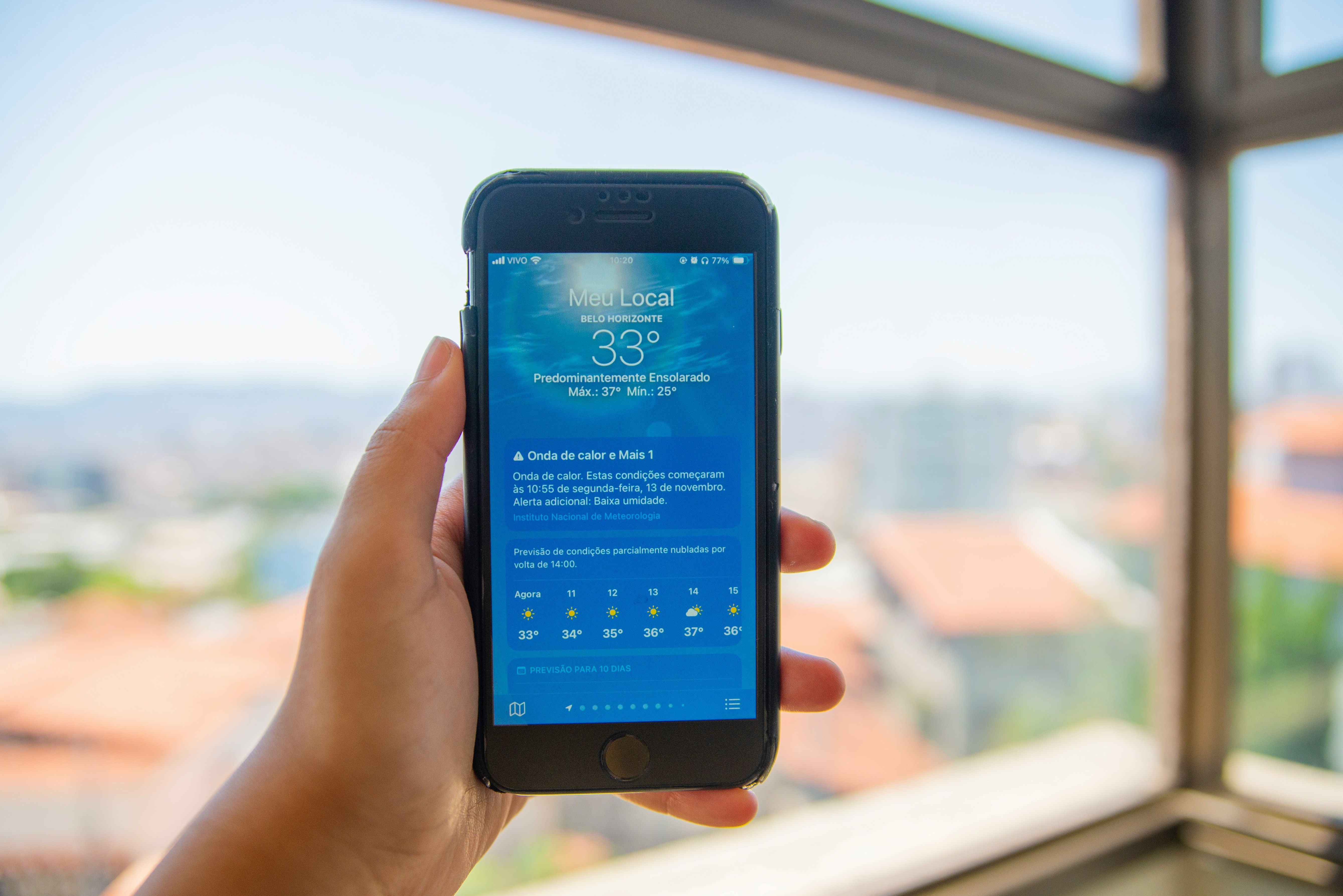 Небезпечна для здоров'я спека посилюється в Європі Небезпечна для здоров'я спека посилюється в Європі