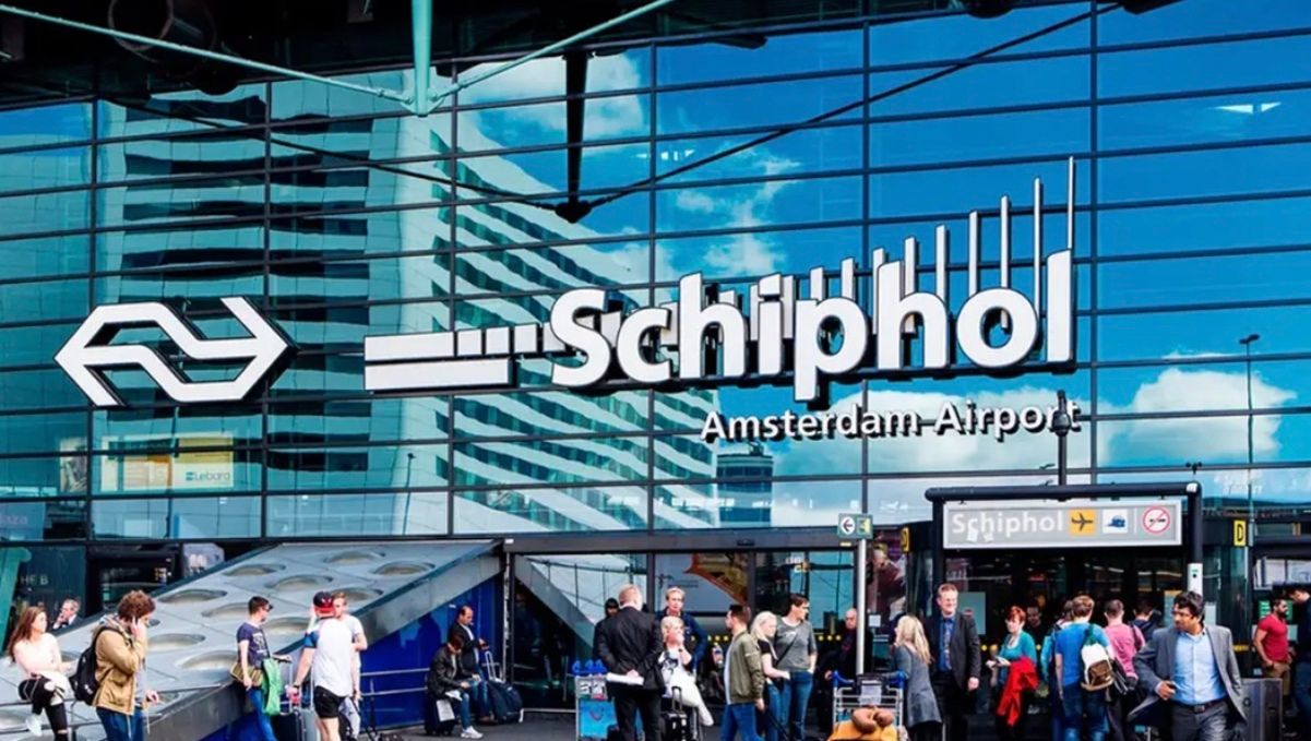 Аэропорт Схипхол сократит контроль пассажиров до 3 секунд