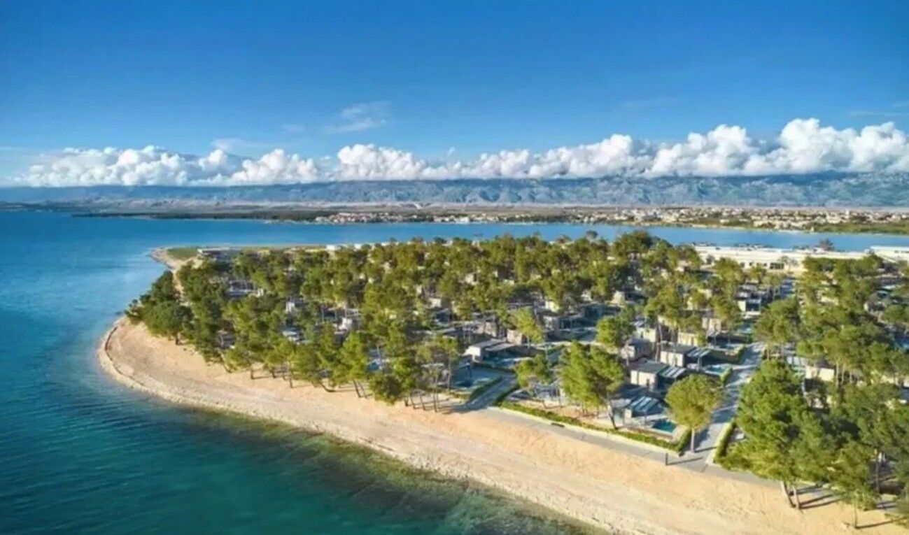 На Хорватском острове Паг заработал пляжный кемпинг Aminess Avalona Resort На Хорватском острове Паг заработал пляжный кемпинг Aminess Avalona Resort