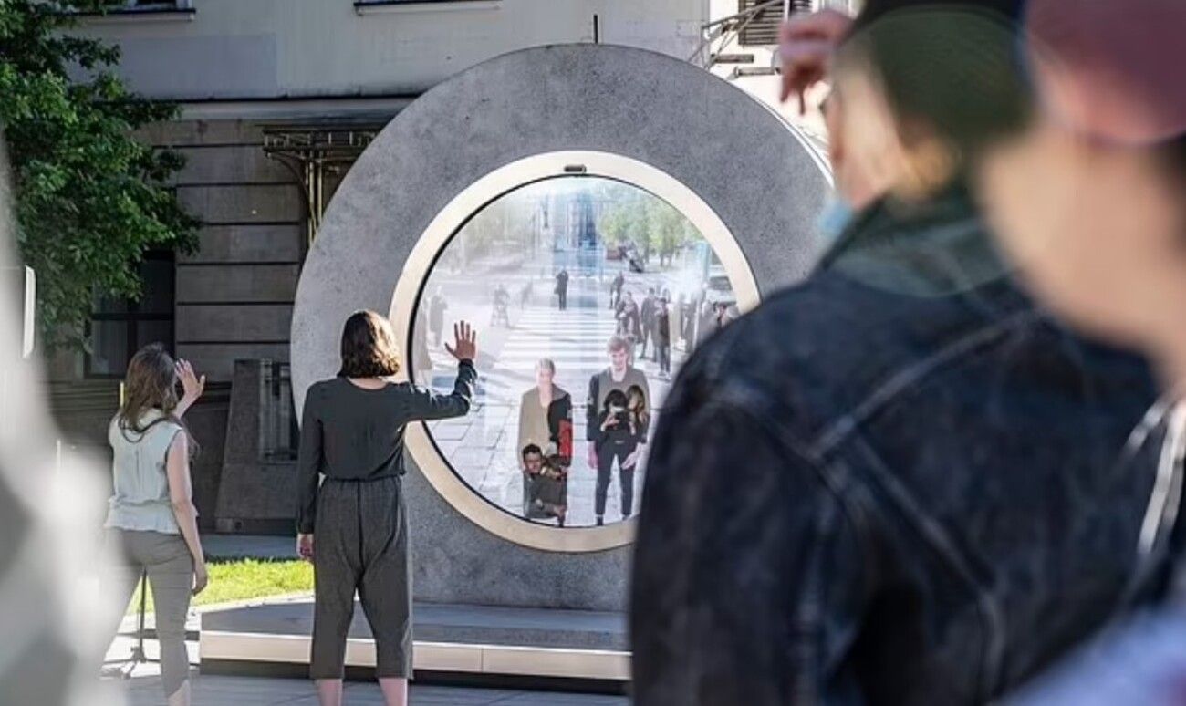 Портал между Нью-Йорком и Дублином заработал на Манхэттене - детали о The Portal Портал между Нью-Йорком и Дублином заработал на Манхэттене - детали о The Portal