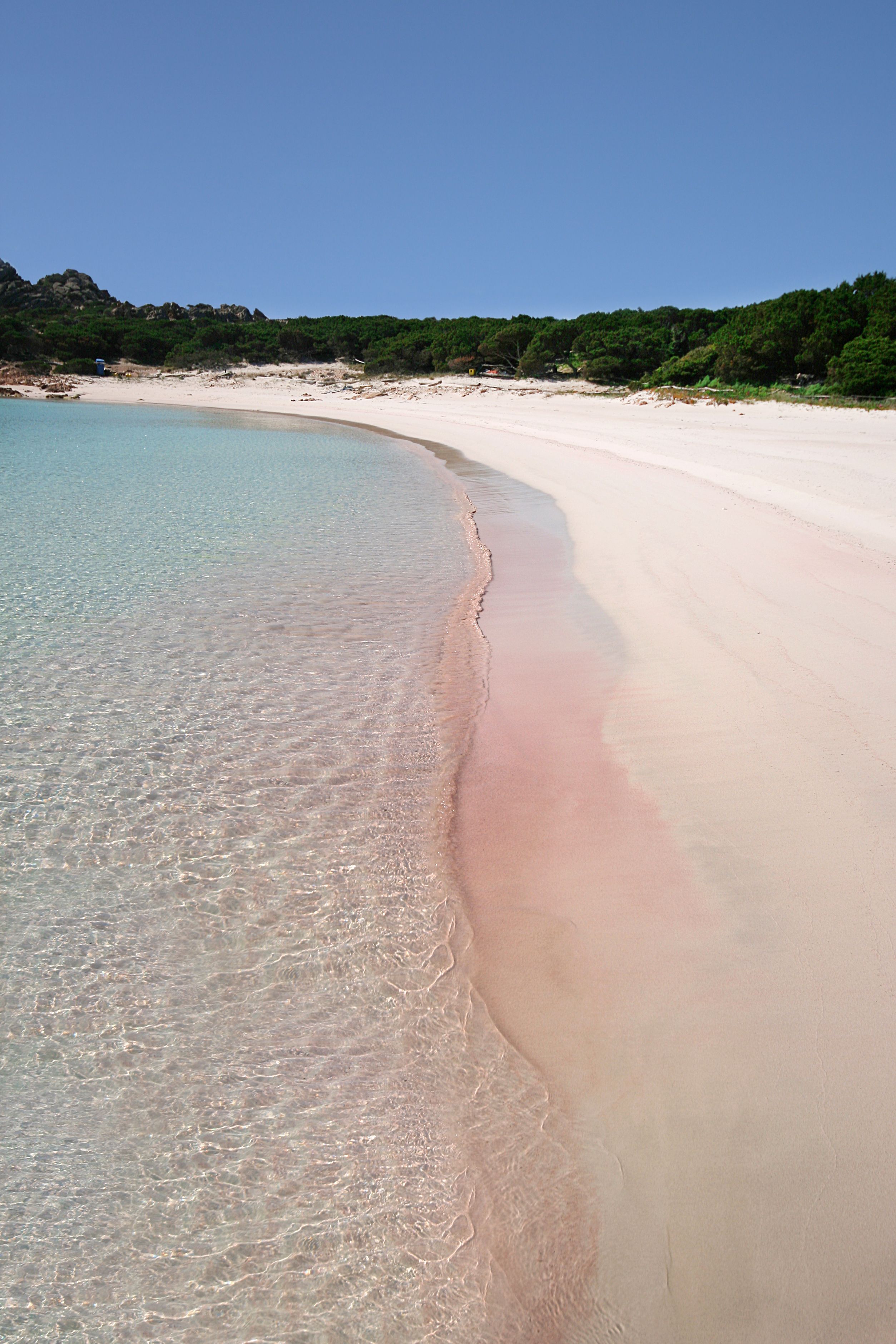 Туристів на Сардинії можуть оштрафувати на 3 тисячі євро за пісок з пляжу