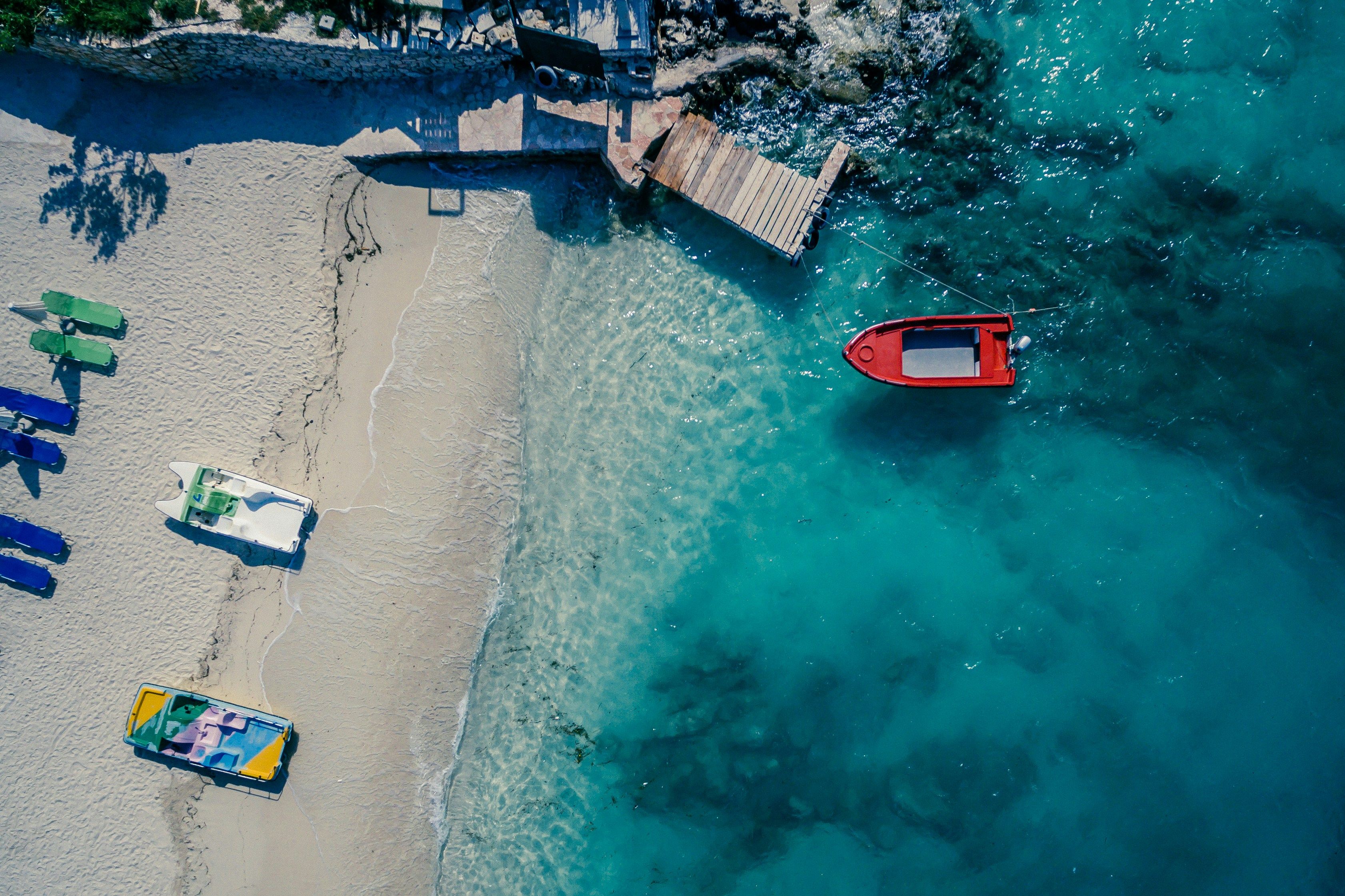 Бюджетні Мальдіви у Європі - яка країна ідеальна для морського відпочинку влітку 2024