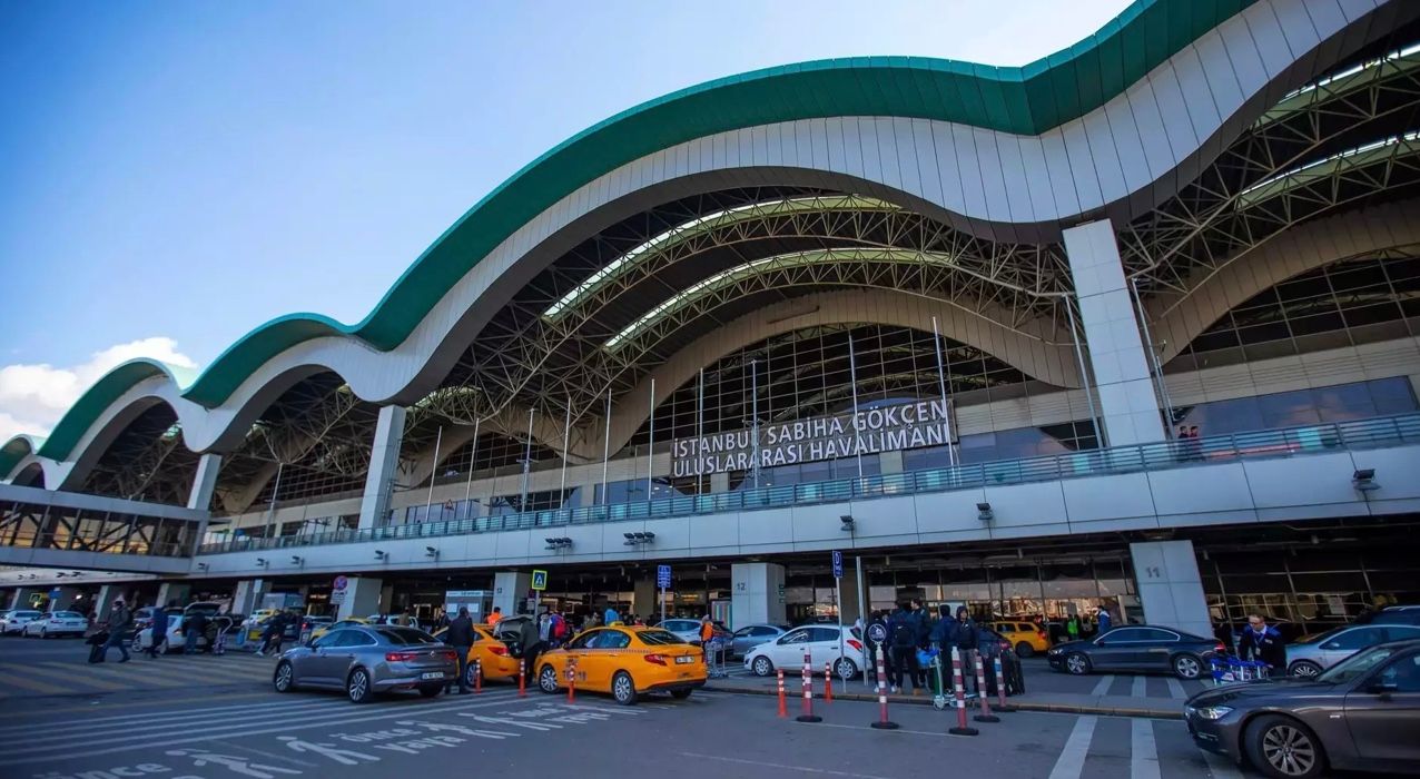 В Турции могут ужесточить проверки в аэропортах В Турции могут ужесточить проверки в аэропортах