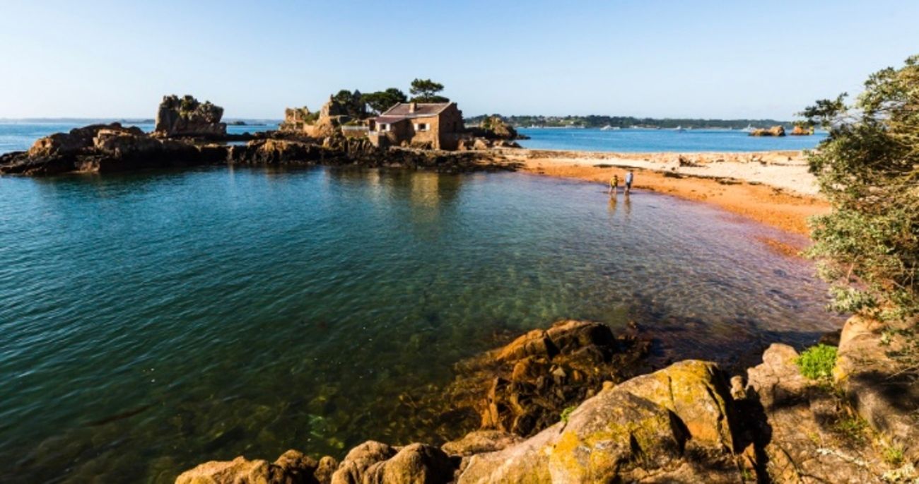 На французькому острові Іль-де-Бреа обмежать кількість туристів На французькому острові Іль-де-Бреа обмежать кількість туристів