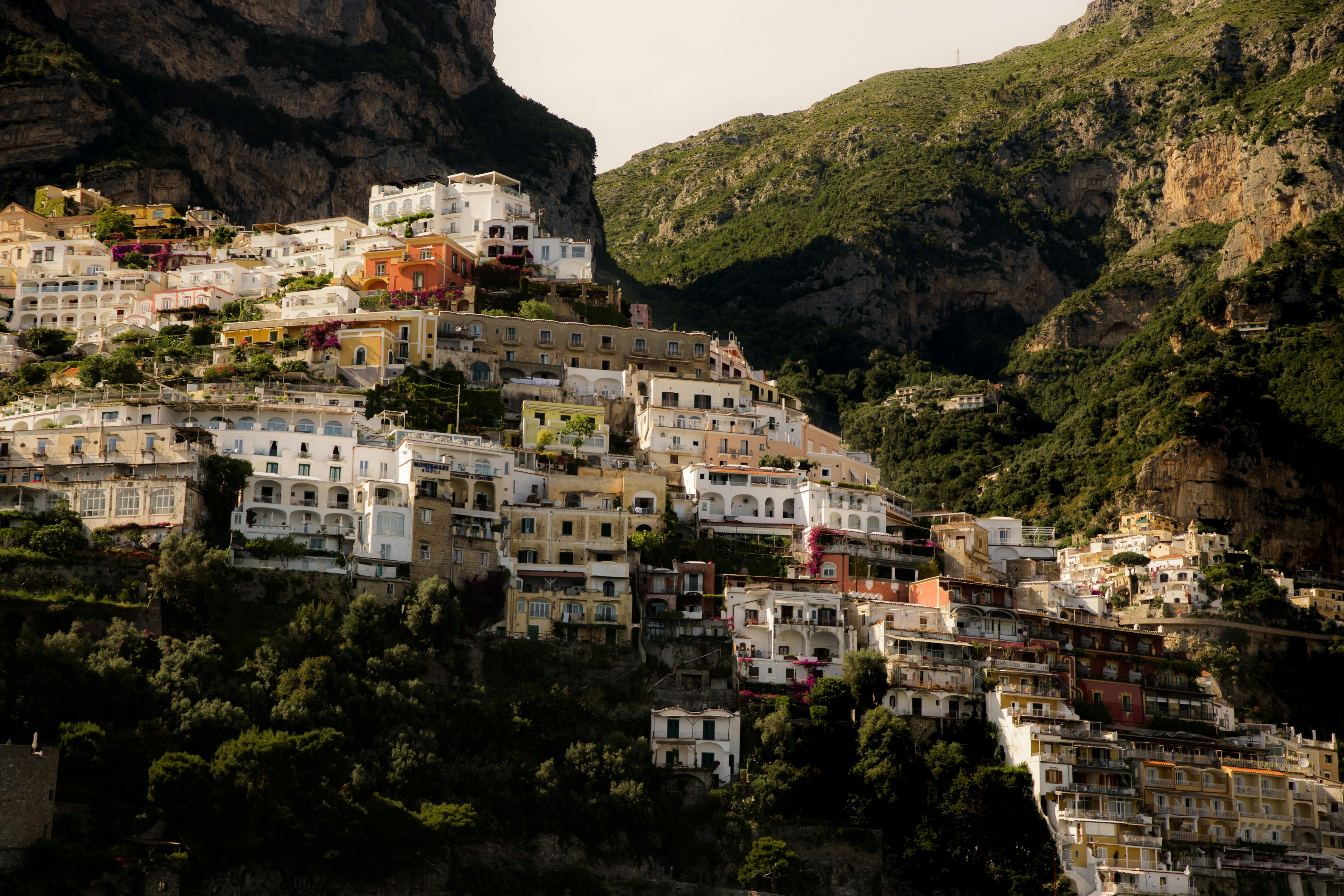 Куда не стоит ехать в Европе - эксперт по путешествиям Сара Родригес назвала 4 самых ужасных места Куда не стоит ехать в Европе - эксперт по путешествиям Сара Родригес назвала 4 самых ужасных места